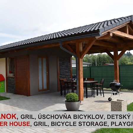 Elemir Apartamento Bešeňová Exterior foto