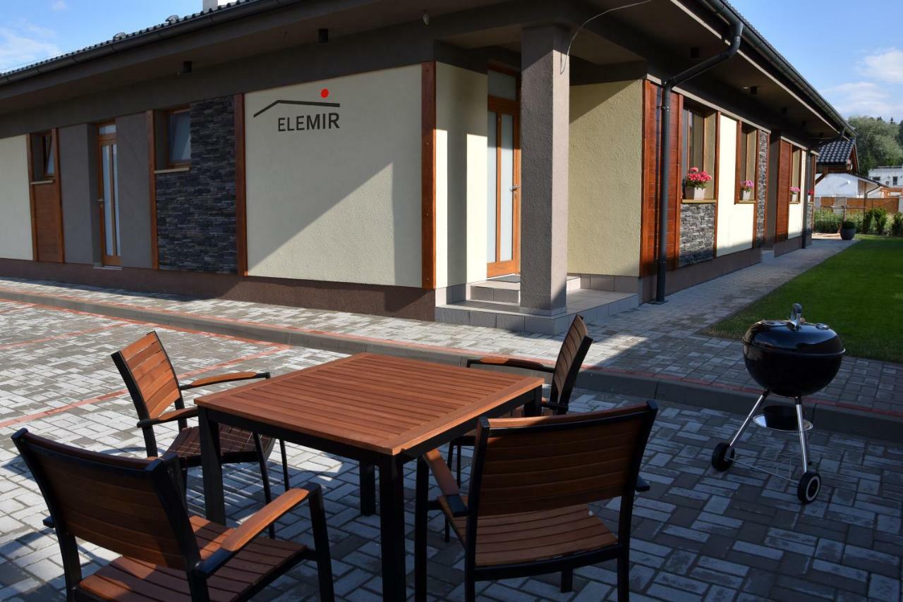 Elemir Apartamento Bešeňová Exterior foto